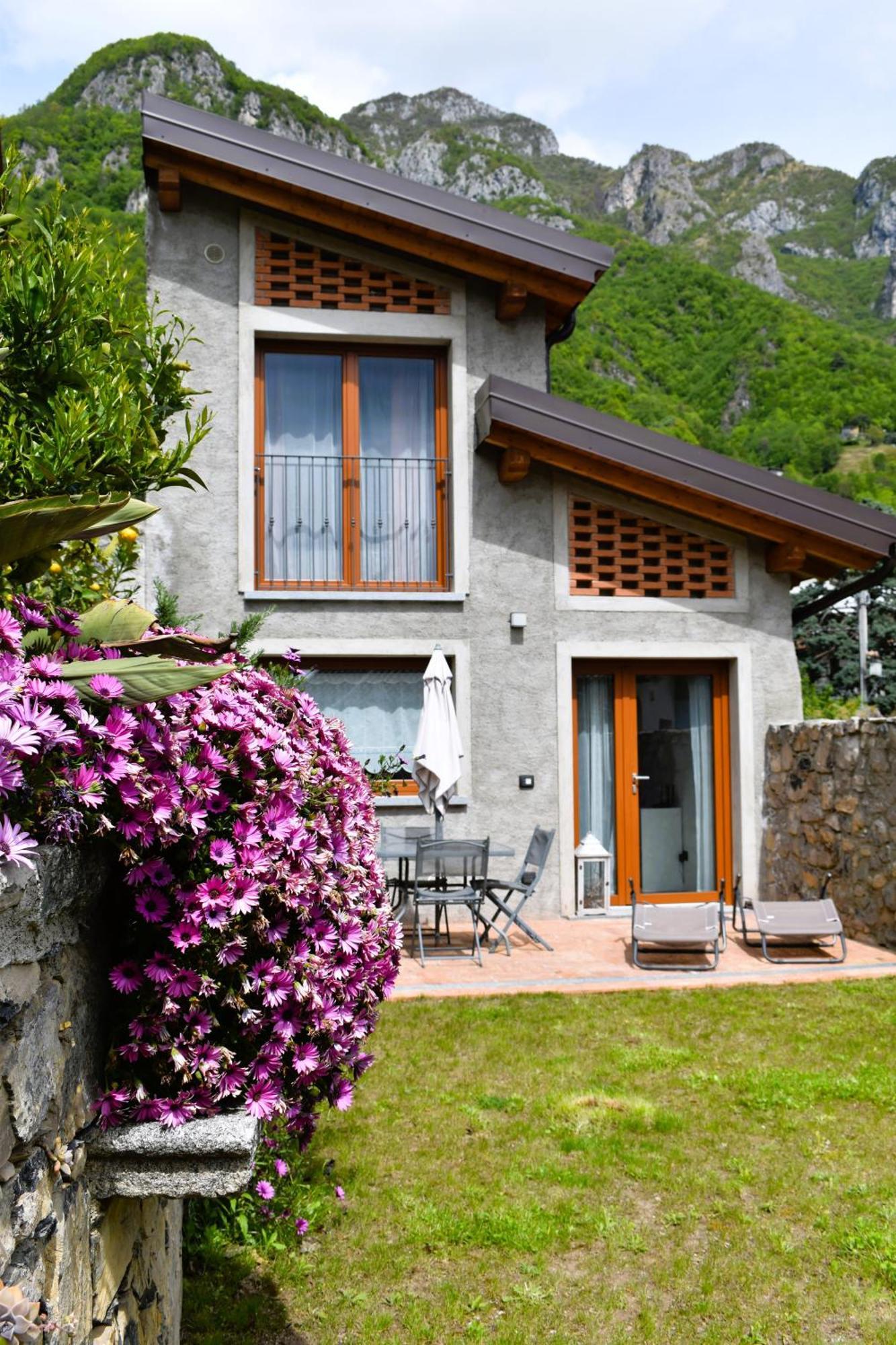 Our Happy Place - Casa Vacanze Per Il Viaggiatore Slow Mandello del Lario Eksteriør bilde